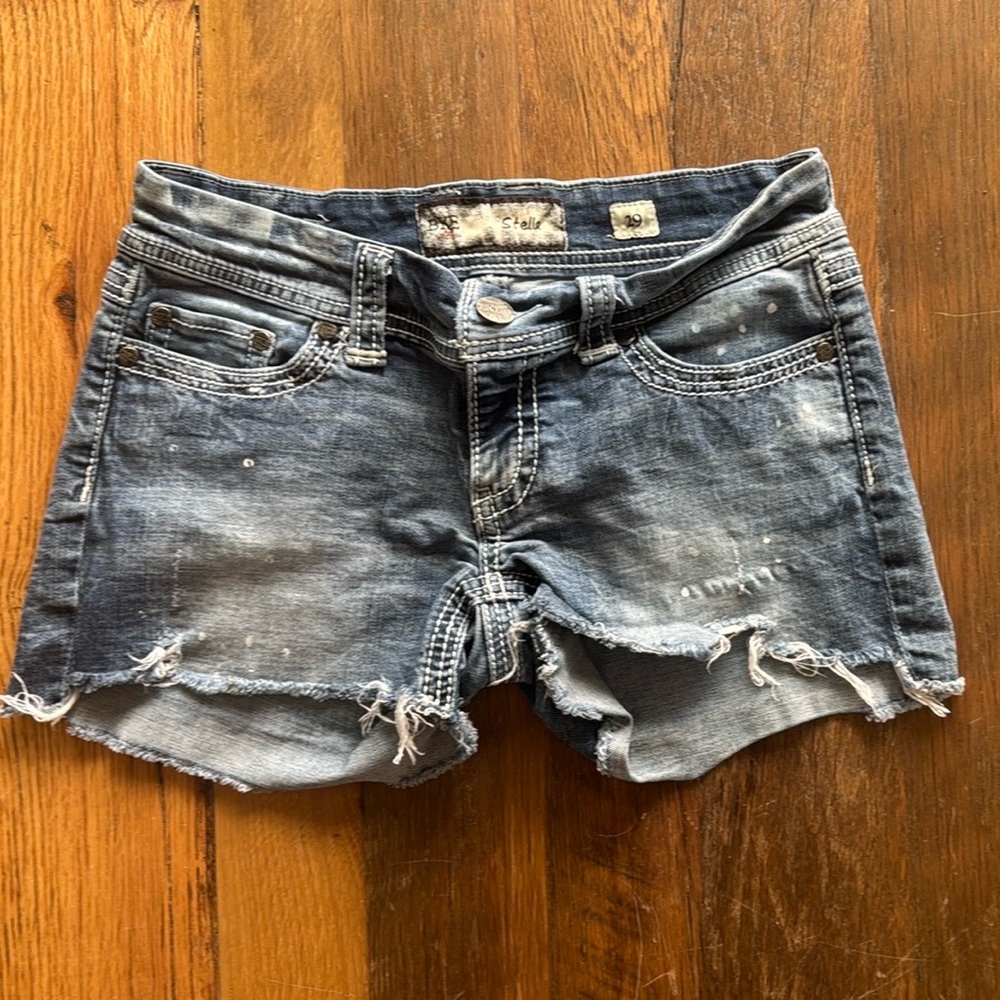 Gimmicks by BKE Blue Jean Shorts Distressed Cut-Off Style